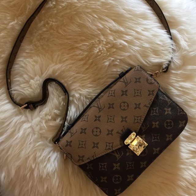 LV metis reverse GOOD QUALITY