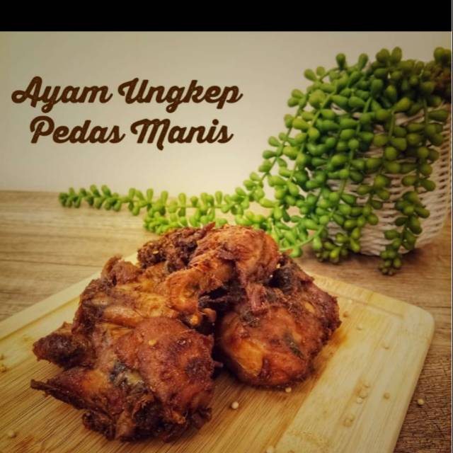 

Ayam ungkep pedas manis