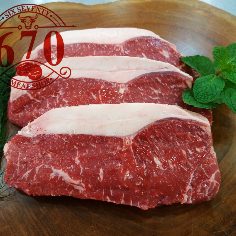 

Daging Sirloin steak Aus/ Sirloin Steak Aus / Daging Has luar 1kg