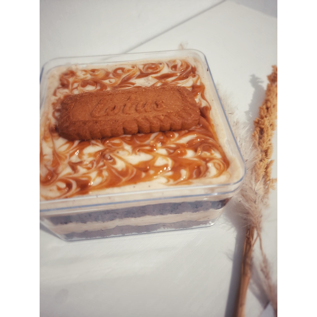 

Dessert Box Premium