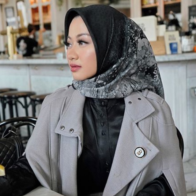 Buttonscarves New york Reborn Fifth Avenue