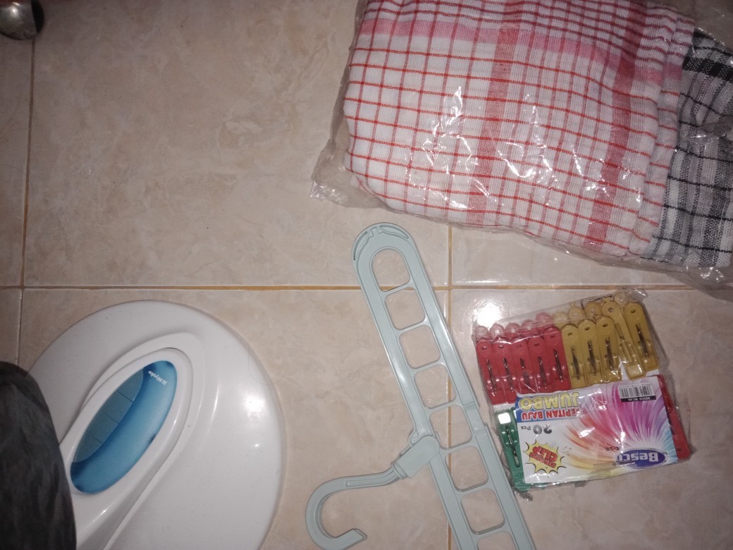 Jepitan Baju Ring / Jepitan Jemuran Laundry Dry Clips Isi 20 Pic