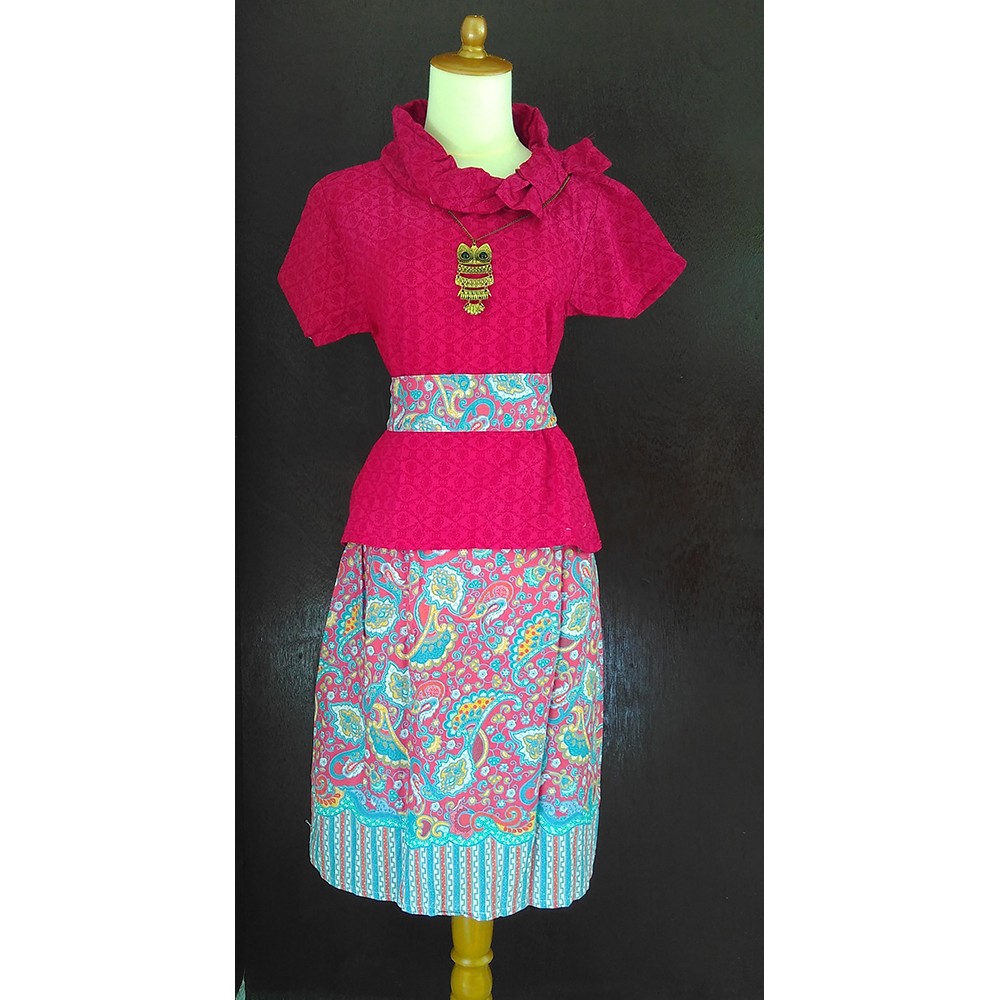 RokBlus batik Pramugari