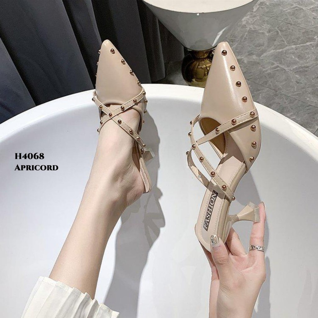 RESTOCK WYN HIGH HEELS STILETTO STUDED FASHION H4068