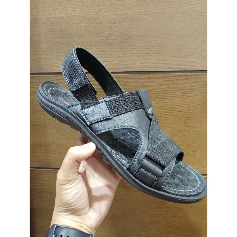 Sepatu sandal Watchout