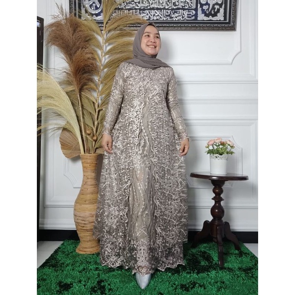 BAJU KEBAYA~KEBAYA MODERN~GAMIS KEBAYA KONDANGAN~GAMIS KEBAYA WISUDA~FULL TULLE BORDIR~FULL FURING