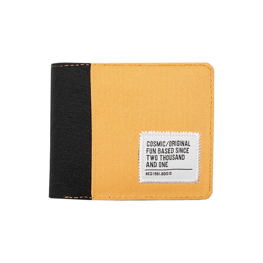 

Cosmic Wallet Cardona Cream