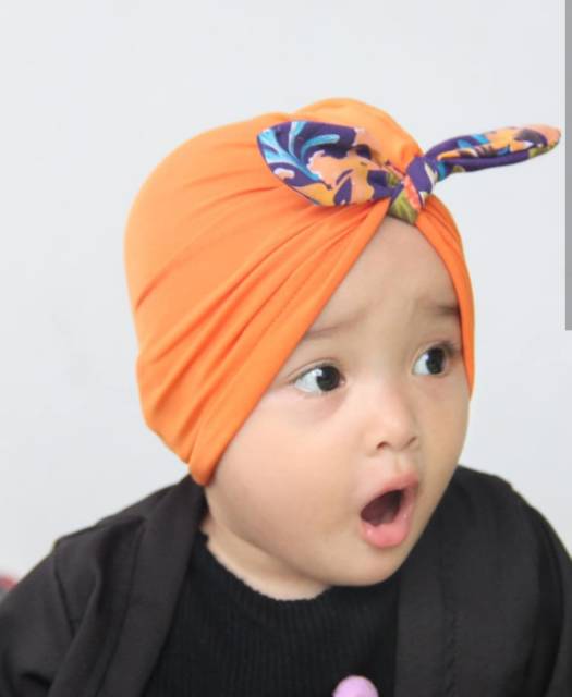 Turban pita  (Motif) Kelinci