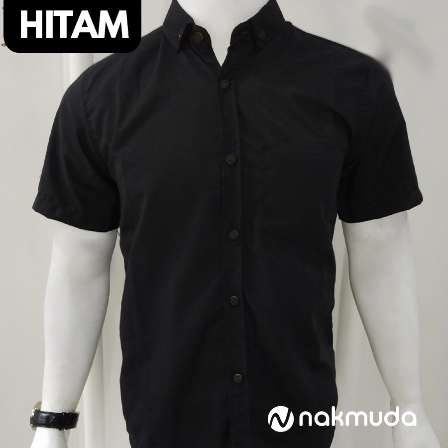 Kemeja Pria Lengan Pendek Polos Casual Basic Formal Hitam Hem Slimfit