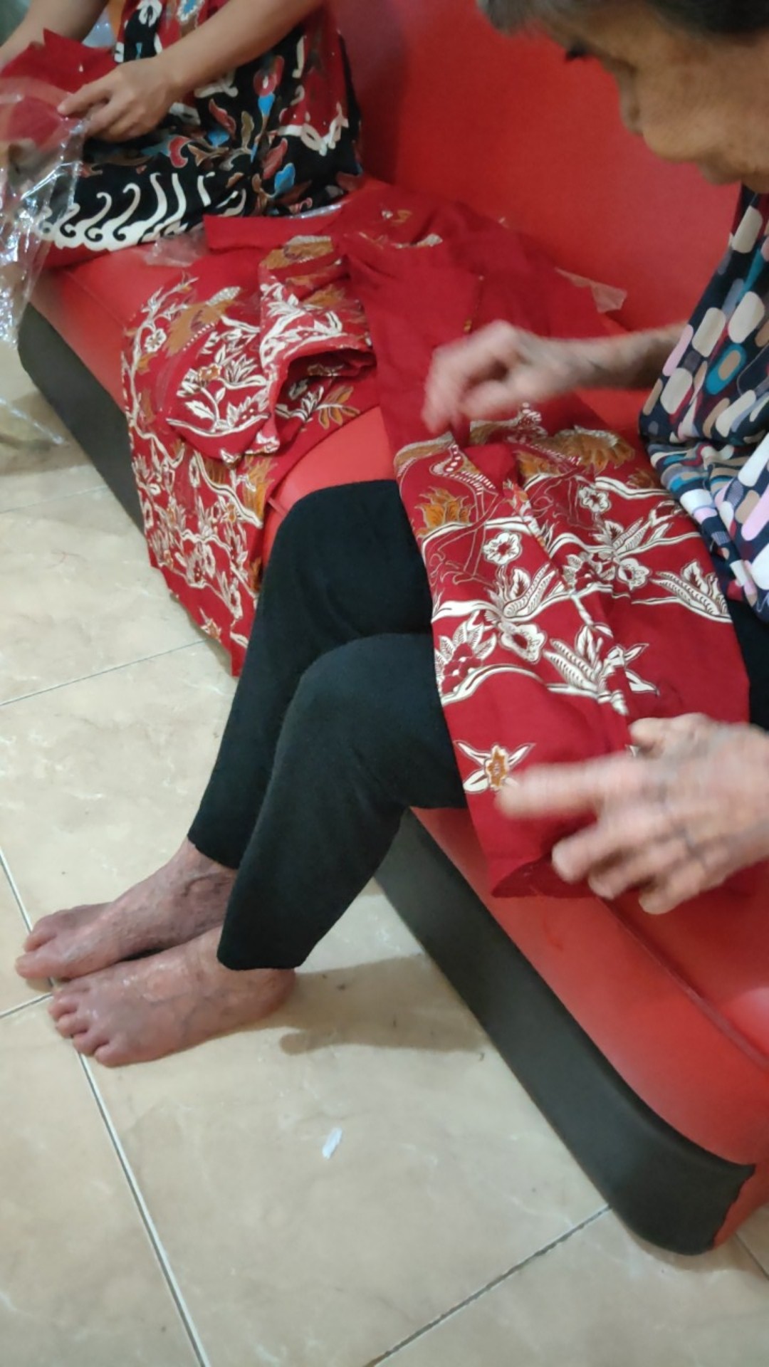 Couple Batik Anak Edisi Imlek Warna Merah, 001 Bk/dl#