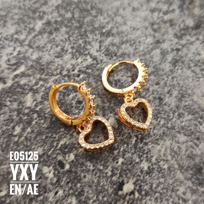 Anting Yaxiya Love Zircon Gold E05125