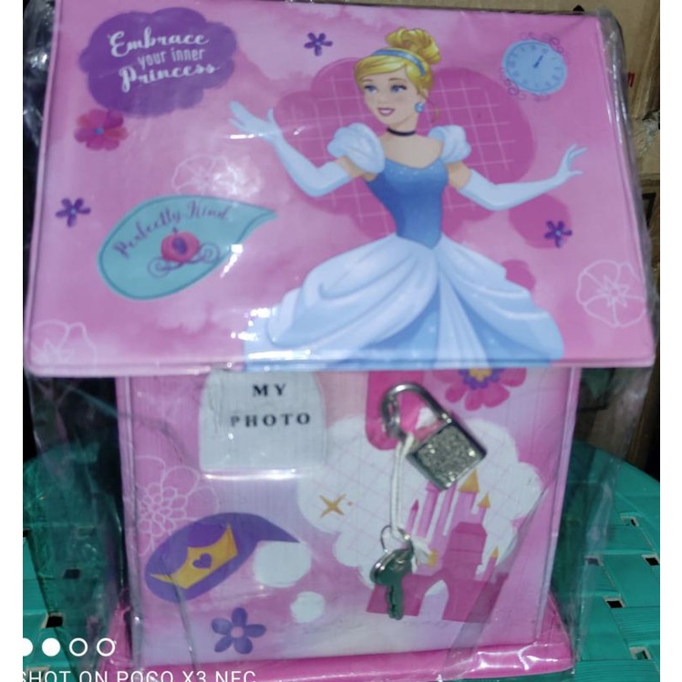 CRB Princess Celengan Rumah Besar  Gembok Princess Cinderella Belle