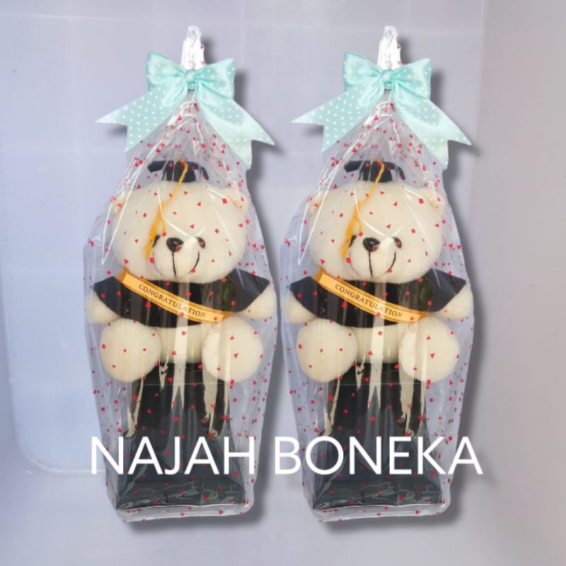 Boneka wisuda piala size boneka 16cm free piala dan bungkus plastik lucu