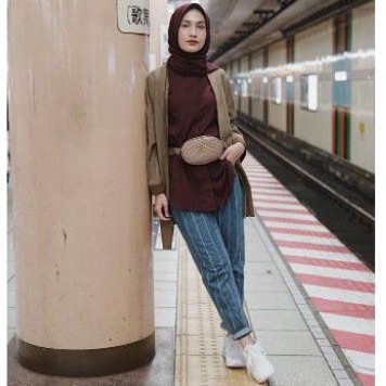 PRELOVED Stradivarius JEANS