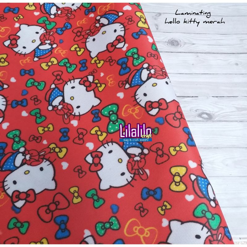 KANVAS LAMINATING HELLO KITTY MERAH / CREAM