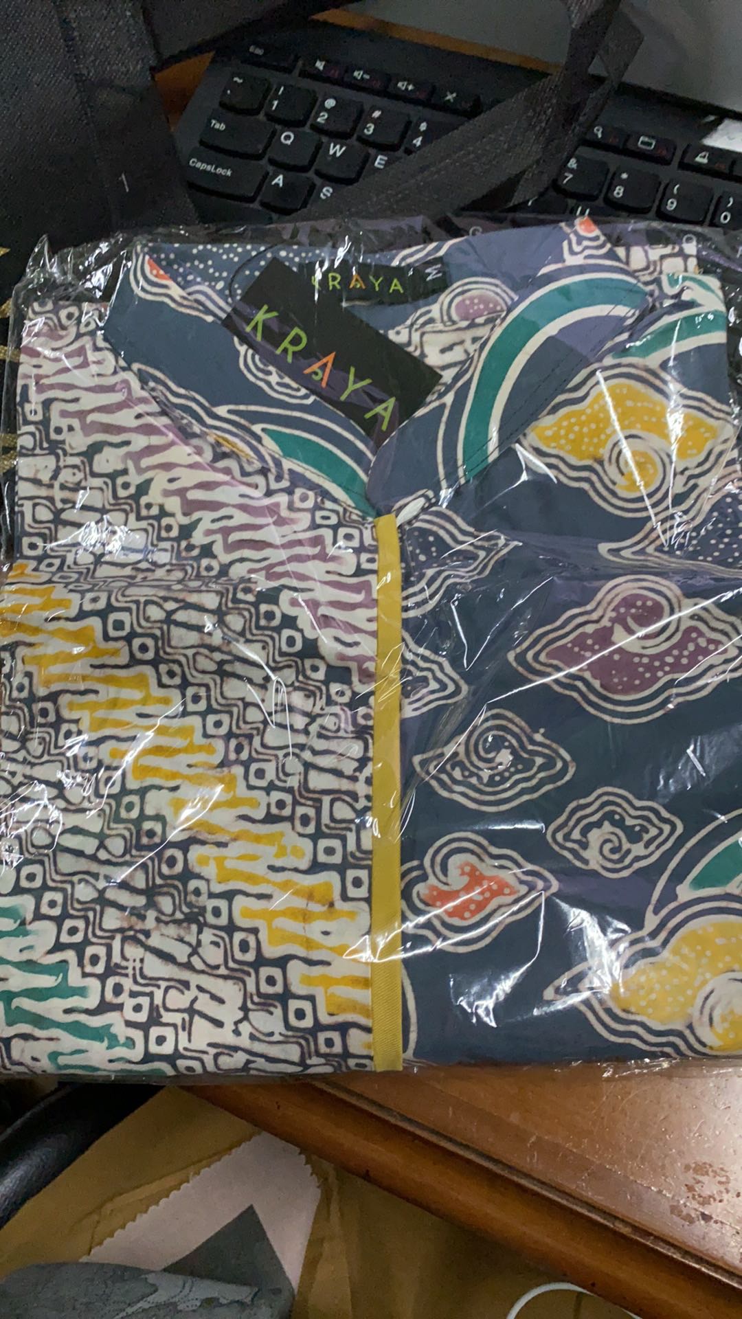 Mega Blouse Batik Kerja Wanita Batik Megamendung Batik Cantik Lengan Panjang