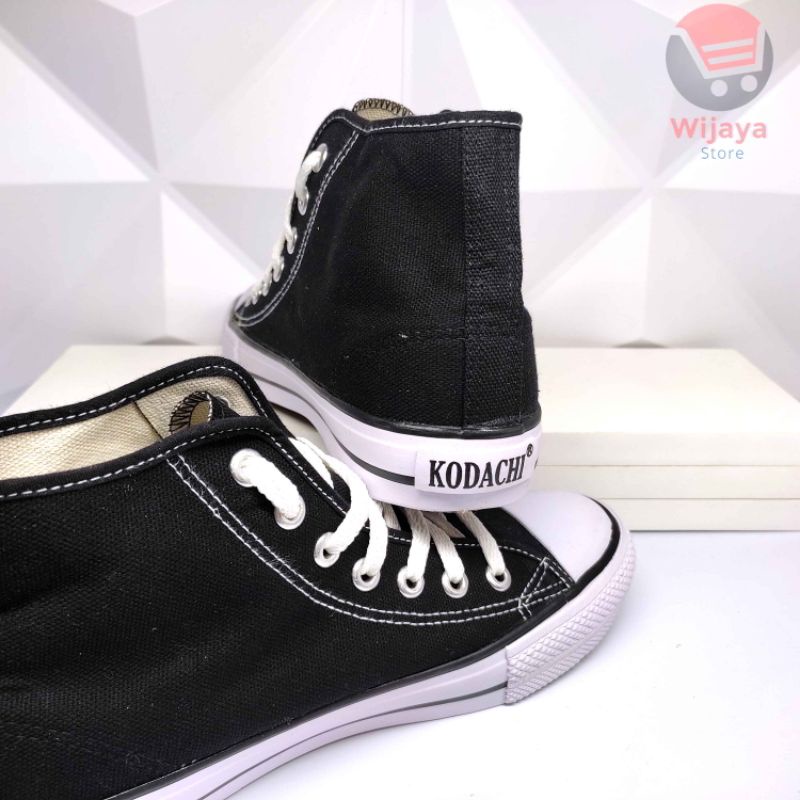 Sepatu Kodachi Original Classic 901 902 Model Kets Sneaker Sekolah Hitam Putih untuk Laki-laki dan Perempuan