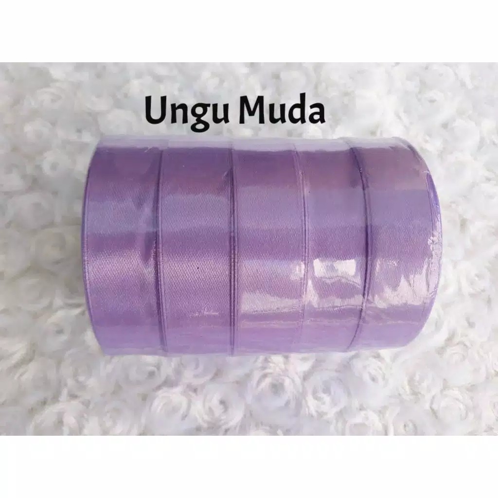 

PITA SATIN 1/4 INCH / LEBAR 2CM per Roll / 18 meter