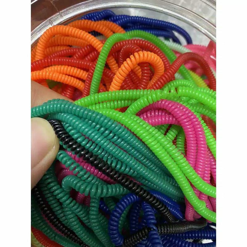 (HARGA PER 1PCS) Spriral Pelindung lilit kabel 1 / 2 / 3 Warna Pelindung kabel