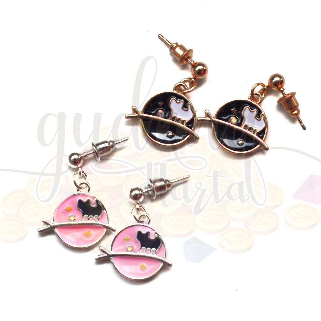 Anting Stud Wanita Cat in Space Kucing Lucu Unik GH 203336