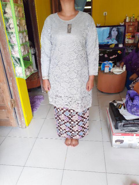 Baju Brokat Batik Couple Nia Ramadani Aka Dini Aminarti Murah Ori Ndoro Jowi Dnt Shopashop