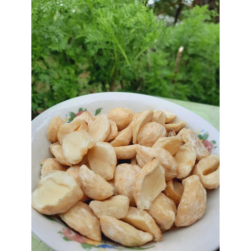 

Kemiri Pecah 25gr - 100gr