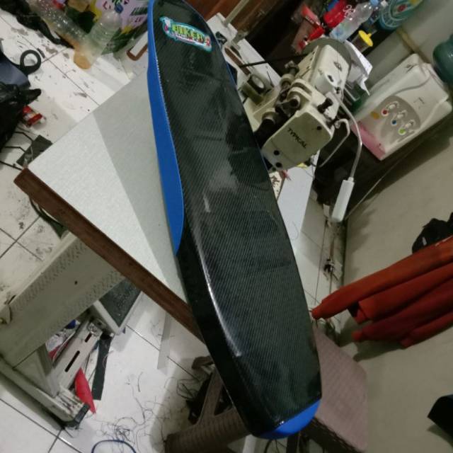 jok slim honda beat fi kulit karbon