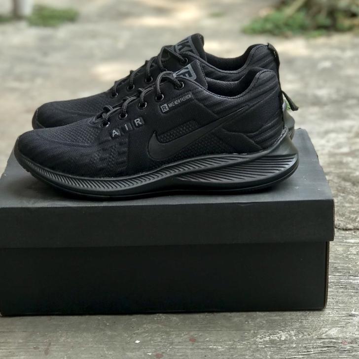 Lagi Tren.. SEPATU SEKOLAH CEWEK COWOK HITAM | SEPATU SEKOLAH HITAM