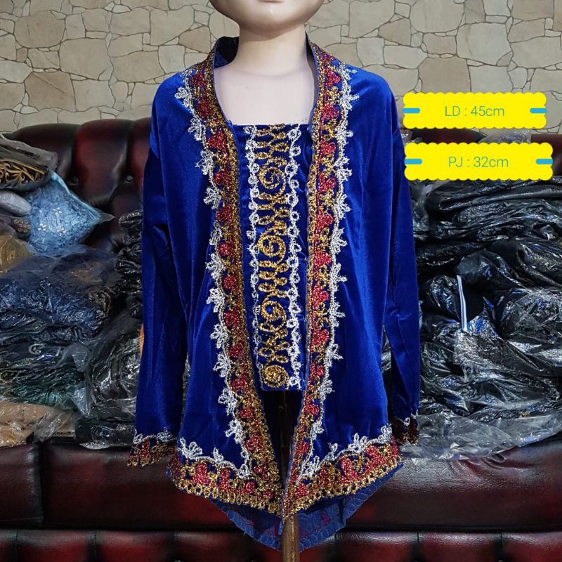 kebaya bludru anak