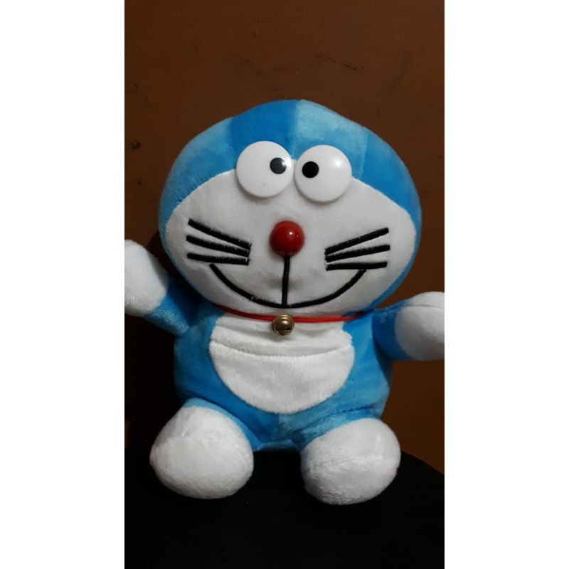 Boneka Doraemon M polos