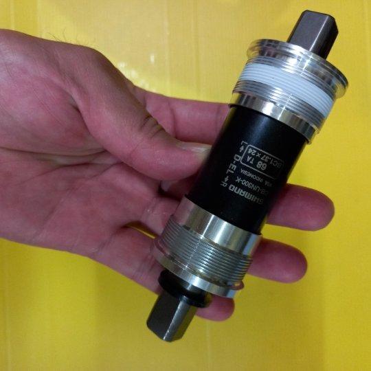 Bottom BRACKET SHIMANO 127 DEL