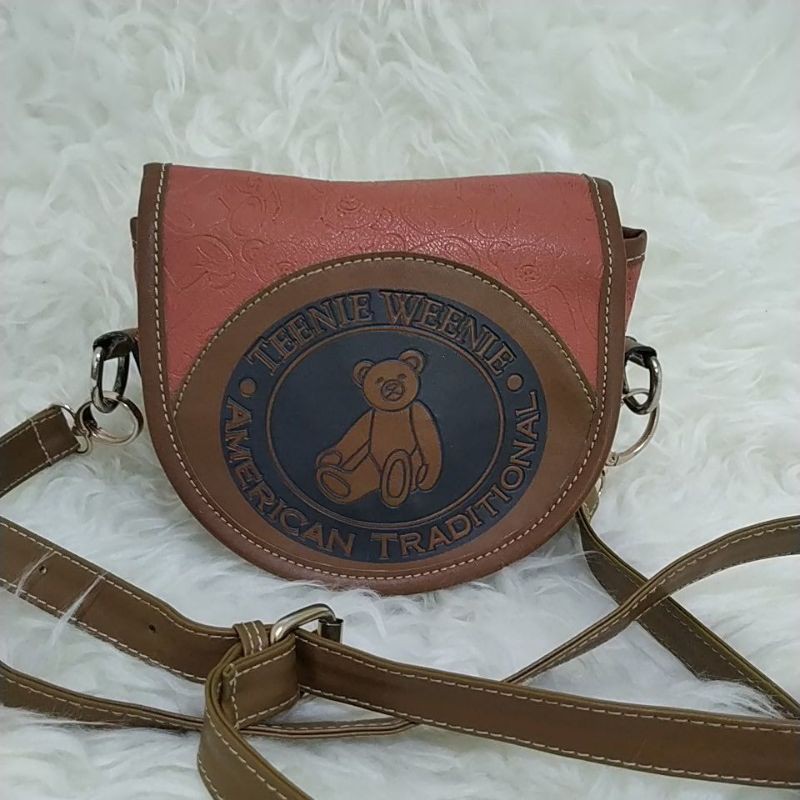 Preloved sling bag Teenie Weenie