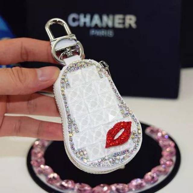 Barang mobil accmobil Gantungan kunci mobil chanel stnk dompet bibir blink