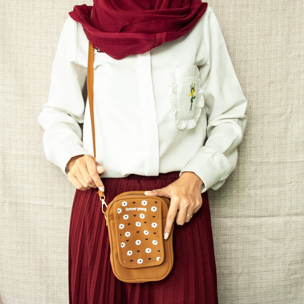 Slingbag Wanita Import Bahan Premium KUZUKA