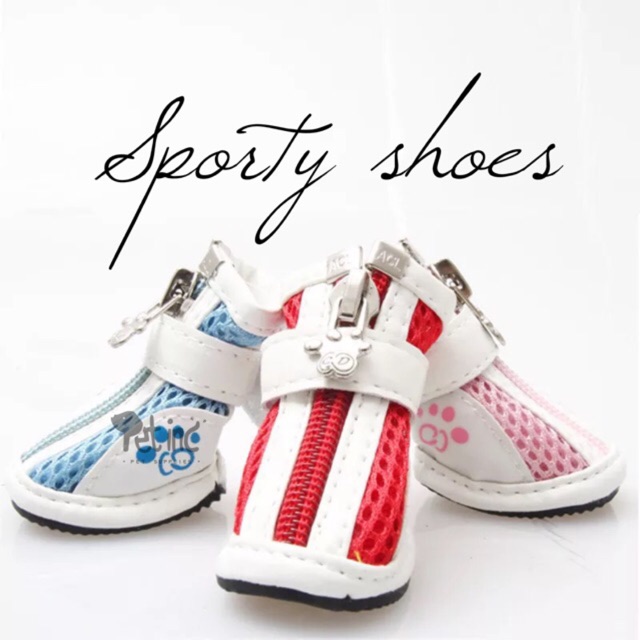 Sporty shoes for dogs atau sepatu anjing