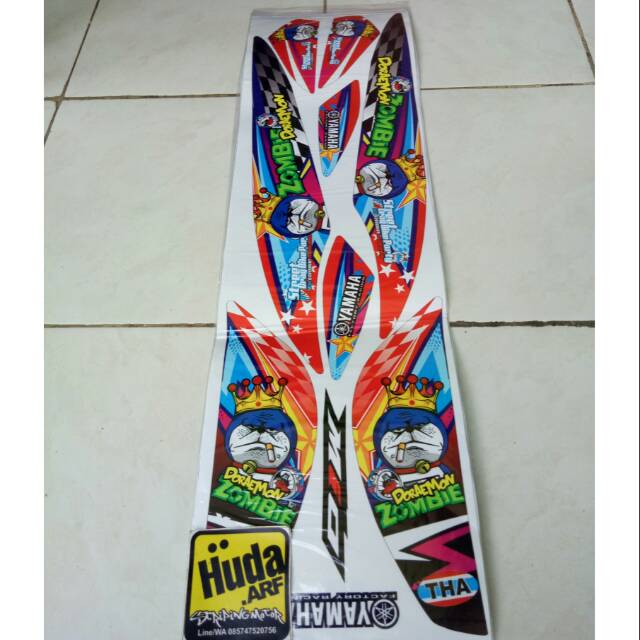 striping/lis/sticker variasi mio J/GT "DORAEMON ZOMBIE" merah-putih-hitam-biru