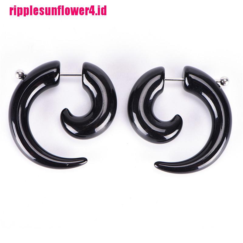 Anting Tusuk Bentuk Siput Bahan Akrilik Warna Hitam Gaya Gothic Punk Untuk Pria / Wanita