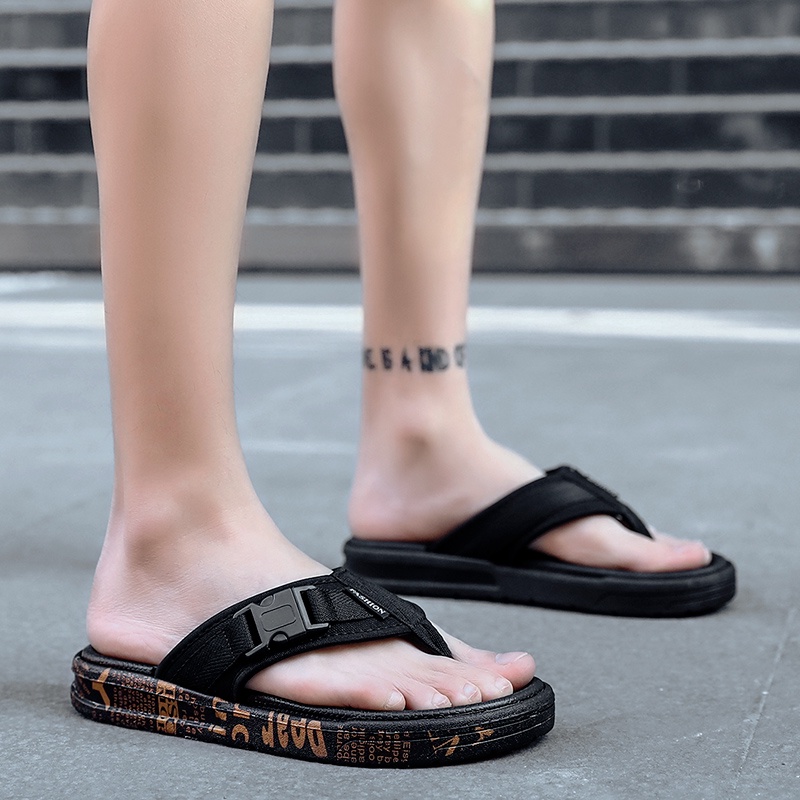 （ Kirim Hari ini + COD )  Sandal Karet Anak Laki-Laki Modern Sandal Kasual Luar Ruangan Pria Sandal Pria Wanita Sandal Jepit Jelly Pria Terbaru Sandal Pria Sandal Fashion Pria Dewasa Sendal Pria 100%Import Fashion Sport High Quality