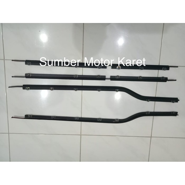 Karet Pelipit Vitara Escudo/Sidekick Luar