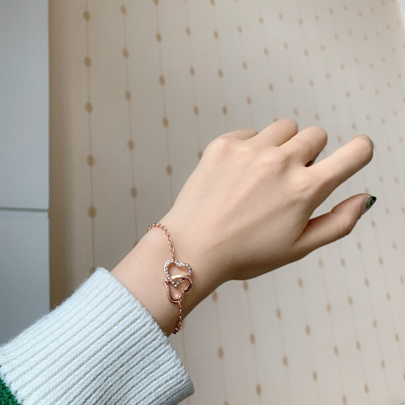 Gelang Desain Hati Ganda Aksen Berlian Warna Rose Gold Dan Silver Gaya Korea