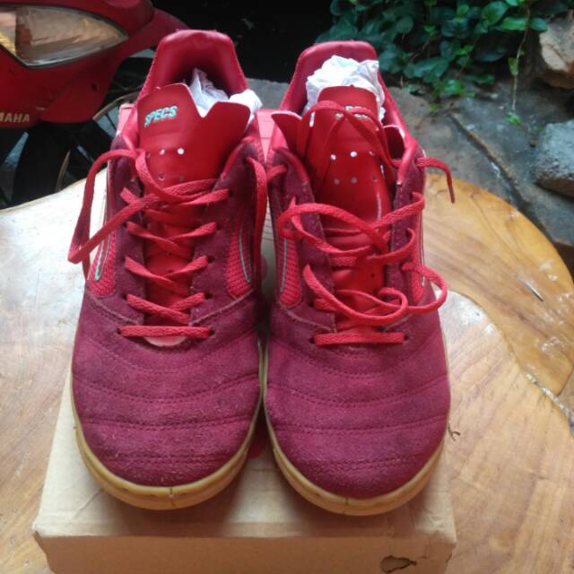 SEPATU FUTSAL bekas 39 Specs Metasala Rival