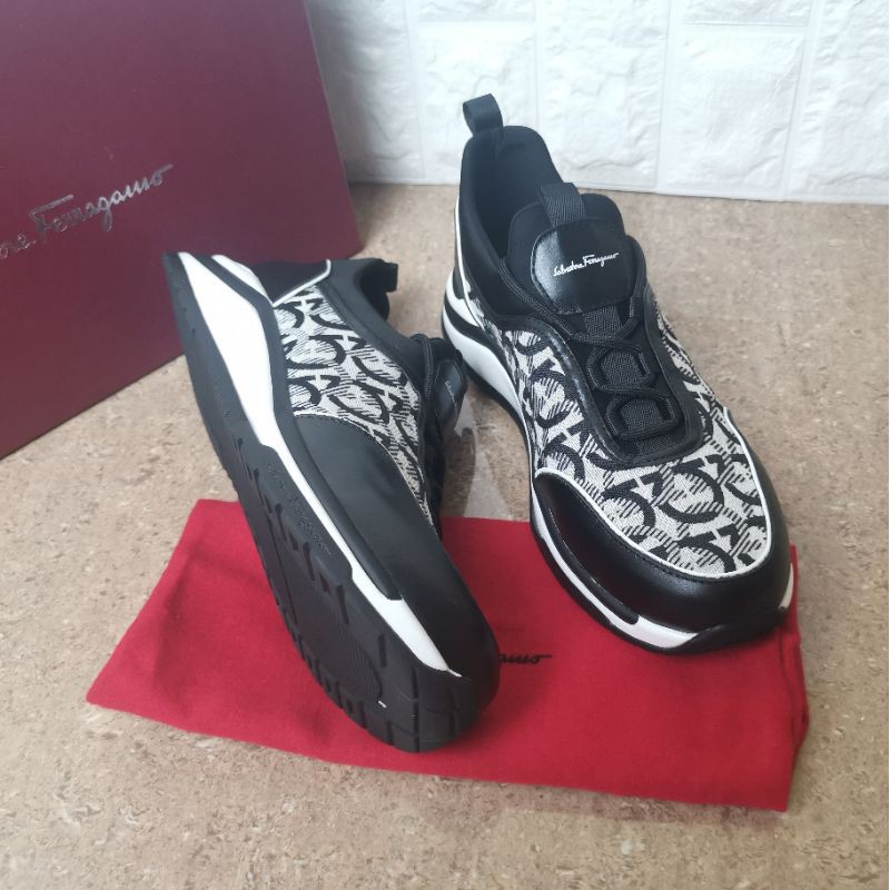 sepatu sneaker pria  mirror quality shoes kets casual sepatu cowok branded terlaris new type lv