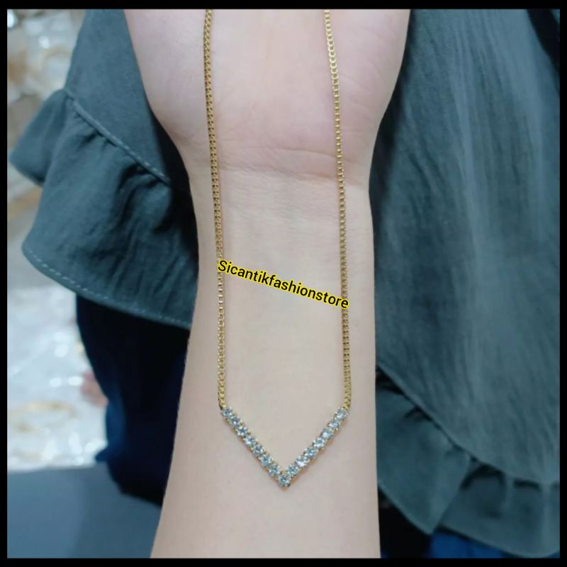 Kalung Fuji Gold Titanium Terlaris Anti Karat Selamanya Kalung Titanium Wanita Korea Terbaru Kalung Titanium Gold Fashion Wanita