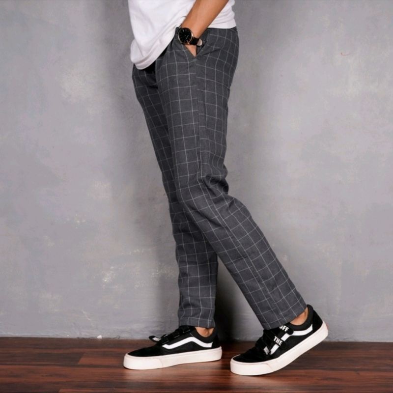 Celana Panjang Tartan Slim fit Motif Kotak