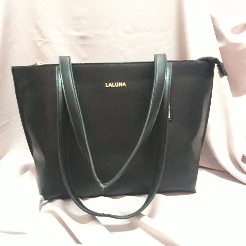 SHOULDER BAG LALUNA BY HUSH PUPPIES