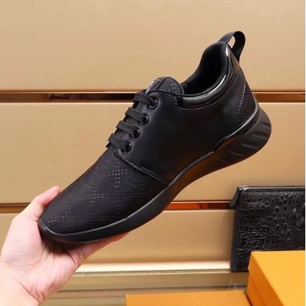 sepatu lv sneaker mirror quality lou is vuitton shoes men run away top Brand P1SHOES