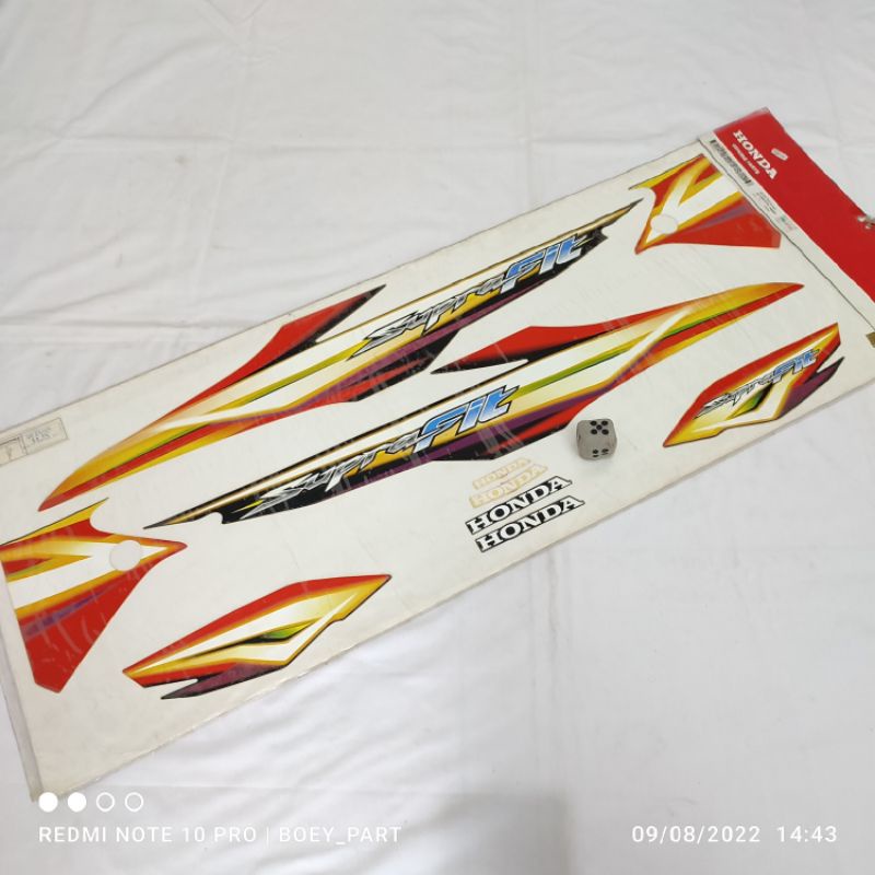 Striping Sticker Stiker Supra fit New KTL body hitam merah original ahm