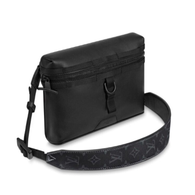 Louis Vuitton Messenger PM