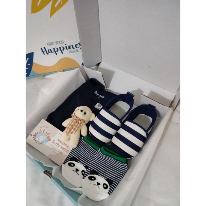 (4 IN 1 BABY BOY GIRL) HAMPERS KADO LAHIRAN BAYI GIFT BOX SEPATU BAJU JUMPER KUPLUK KAOS KAKI SEPATU FLATSHOES BONEKA MURAH MERIAH HADIAH LAHIRAN-NAVY