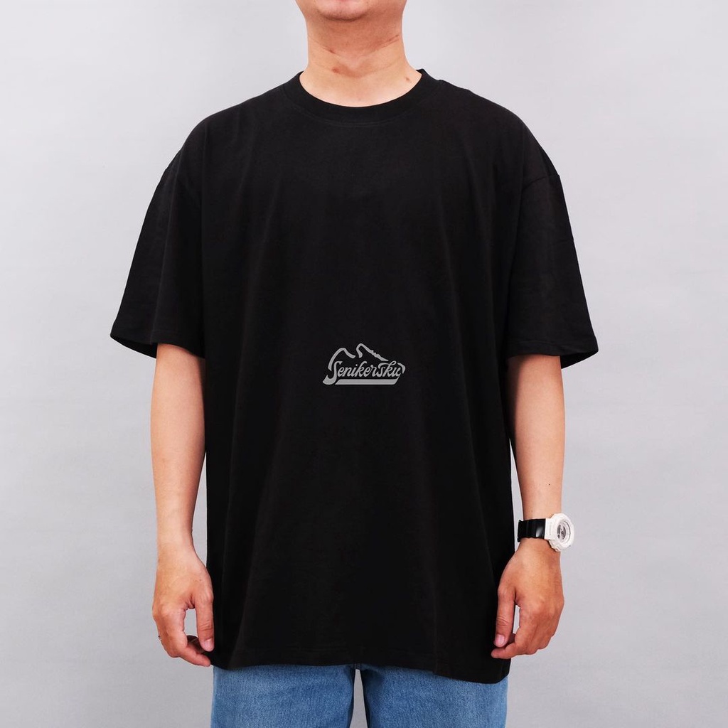 Essentials FOG Silicon Applique Backprint Black Tee SS21